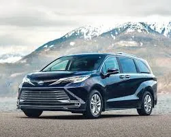 和泰汽車表示，現在下訂Toyota Sienna恐怕得等上一年才有機會交車。原廠照片