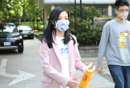 四叉貓查高虹安助理上繳「小金庫」發票 驚見晶華酒店「3人吃9900元」