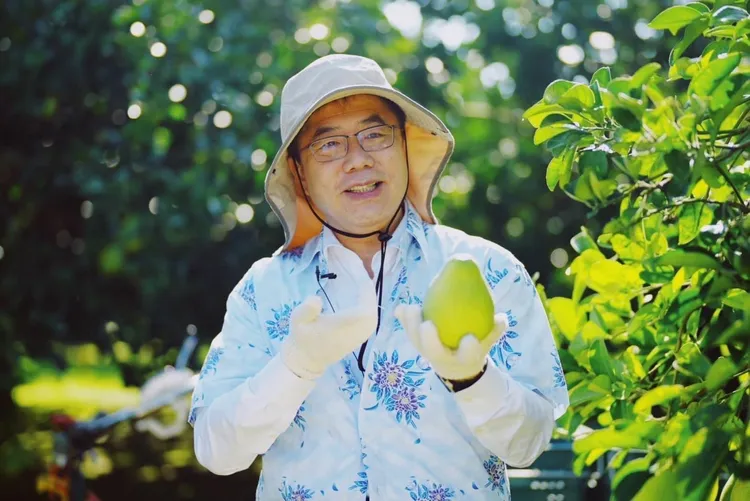 黃偉哲大小活動無役不與，是最稱職的代言人。市府提供