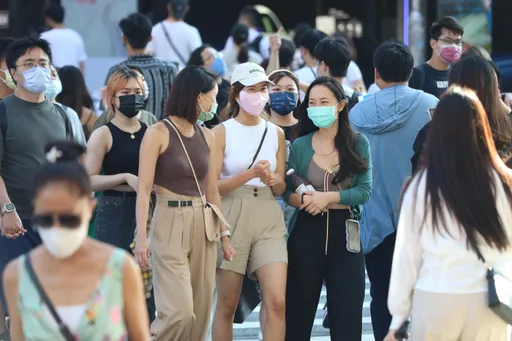 天氣冷了「疫情不一定冷」! 重症醫示警「雙毒來了」:死亡風險增2倍