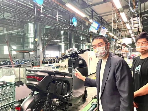 謝國樑推「青年電動機車」政見懶人包　4年5萬輛機車助就業