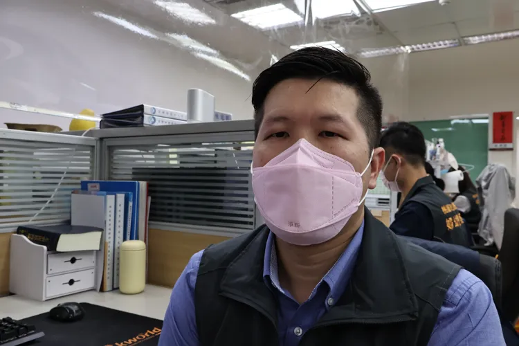 徐彰慎說明自己從警經過。張沛森攝