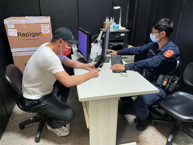 陳玄曄今天下午前往烏日派出所報案提告。陳玄曄競選總部提供