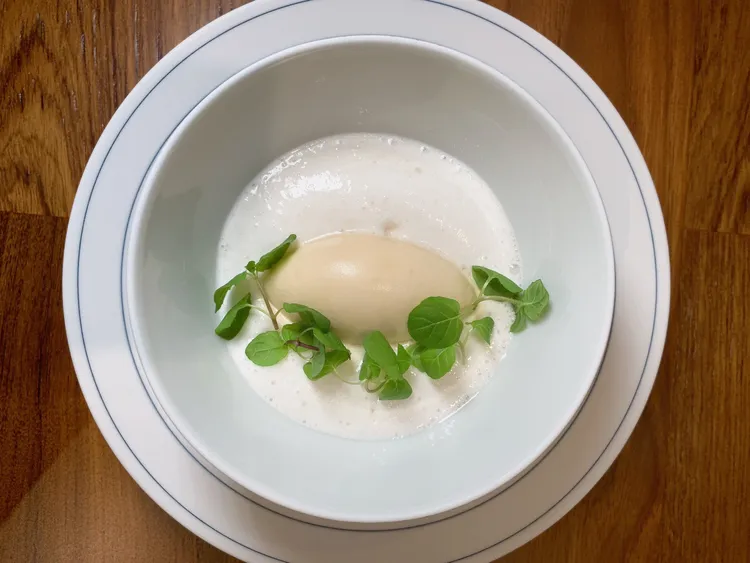 鳳梨花生。劉欣欣攝