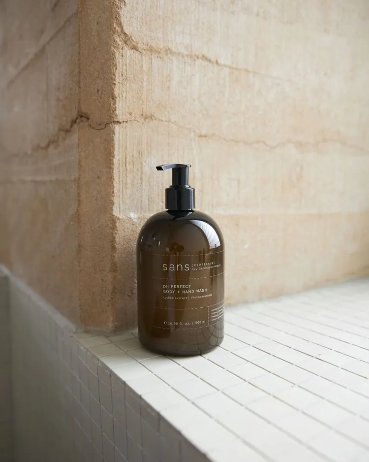 PH平衡沐浴+洗手露，500ml／1380元。品牌提供