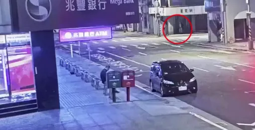 「女子」台北车站旁裸舞路人傻眼　他被逮悔称酒后脱序