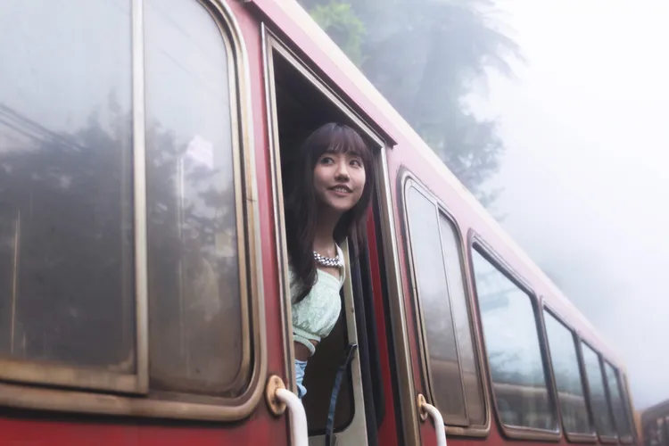 蔡佩軒到阿里山拍MV。索尼提供