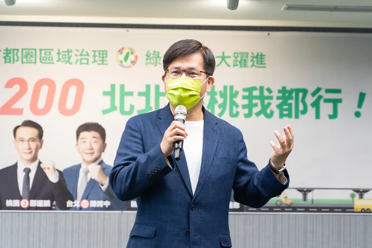 林佳龍說他當過交通部長，知道哪裡有錢。陳時中競總提供