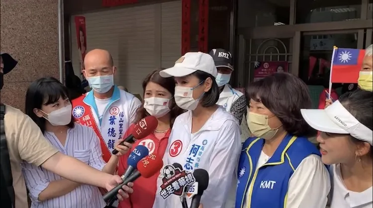 嘉義市長黃敏惠今南下為柯志恩輔選。柯志恩競辦提供