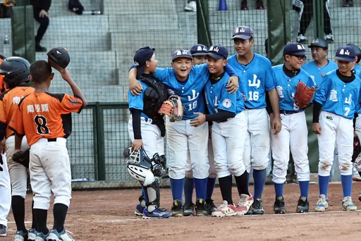 重光盃少棒賽龜山國小倒吃甘蔗 拿下隊史第5冠