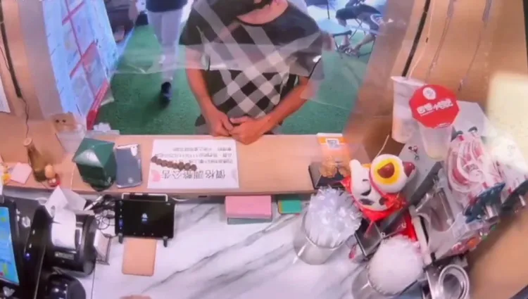 汪男想故技重施，被警方逮捕。讀者提供