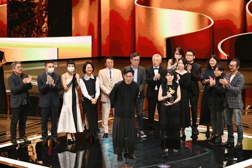 金馬獎|《一家子兒咕咕叫》奪最佳劇情片 男主角游安順催票「破億脫褲」