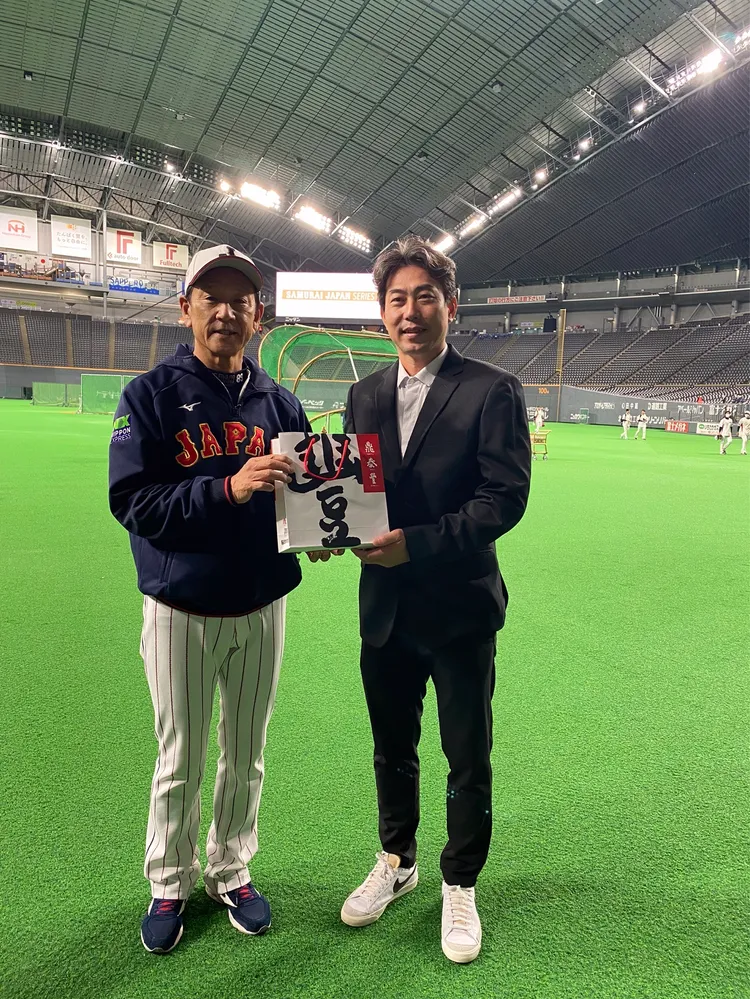 經典賽台灣隊總教練林岳平、教練高志綱赴日詢問台灣旅日選手參賽意願。中職提供