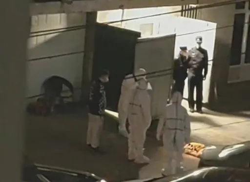 中國式防疫!內蒙社區封死大門 婦女墜樓喪命延誤搶救