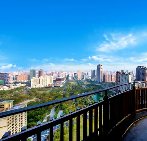 股匯動盪 高資產族加速錢進高雄農十六豪宅避險