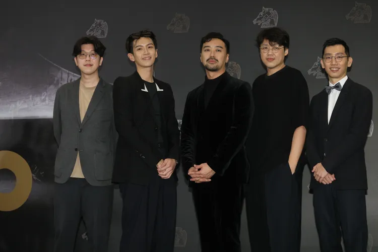 柯震東（左二）角逐本屆金馬最佳新導演。陳明中攝