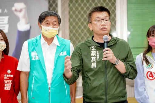 泛藍海線市議員回頭力挺 蔡其昌笑:我暗樁很多