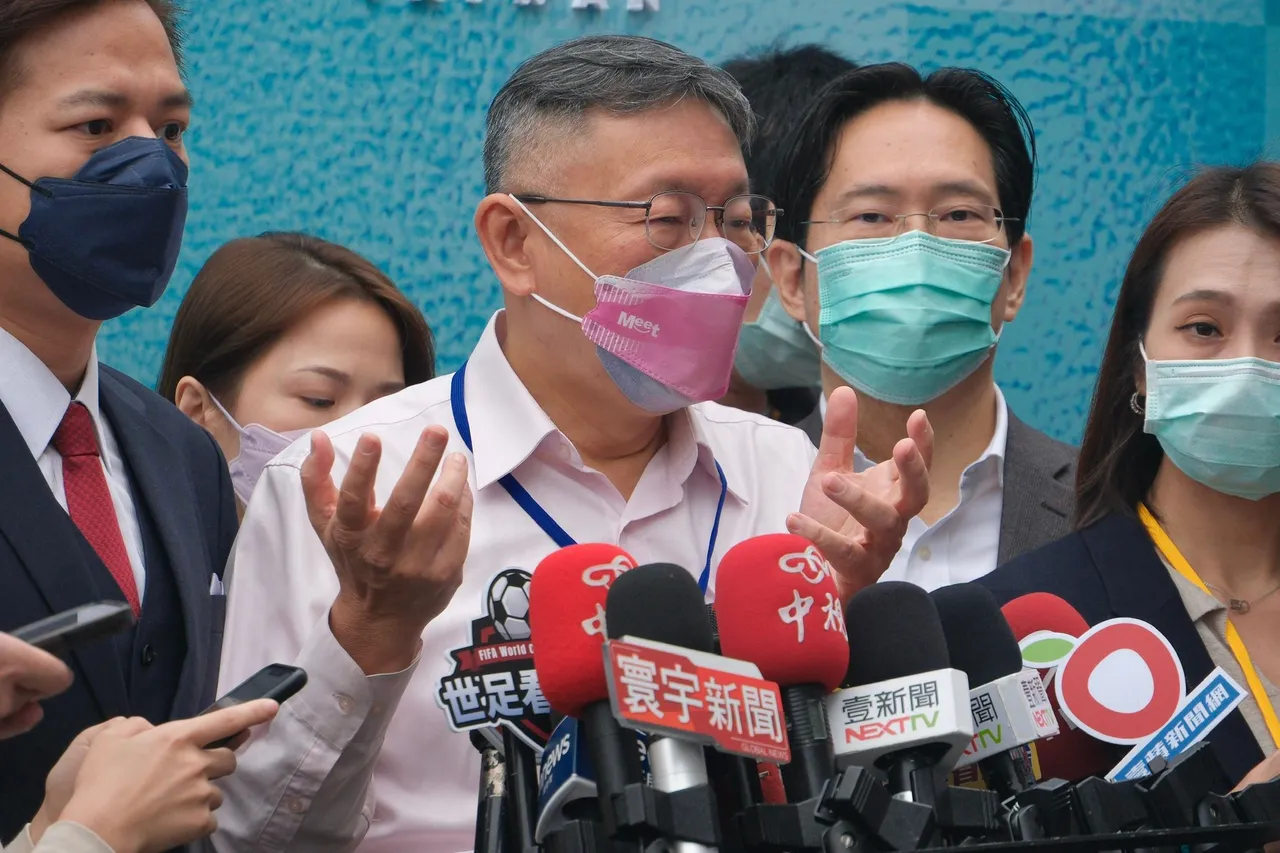 柯文哲今天臉很臭很不爽。陳志淵攝