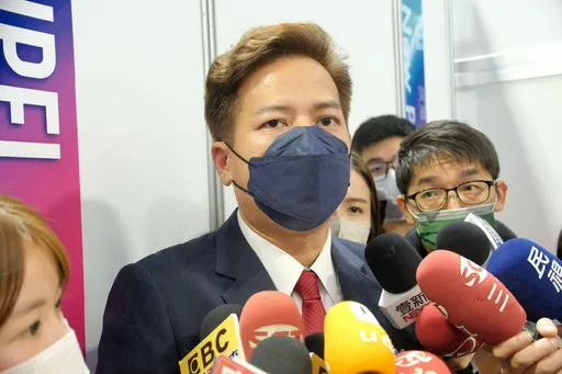 柯文哲下令捐人頭助理？　民眾黨立院總召7pupu否認：一定提告