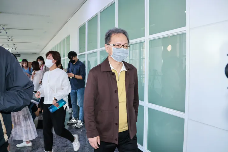 薛瑞元今日出席2022台灣醫學週台灣聯合醫學會學術演講會。趙世平攝