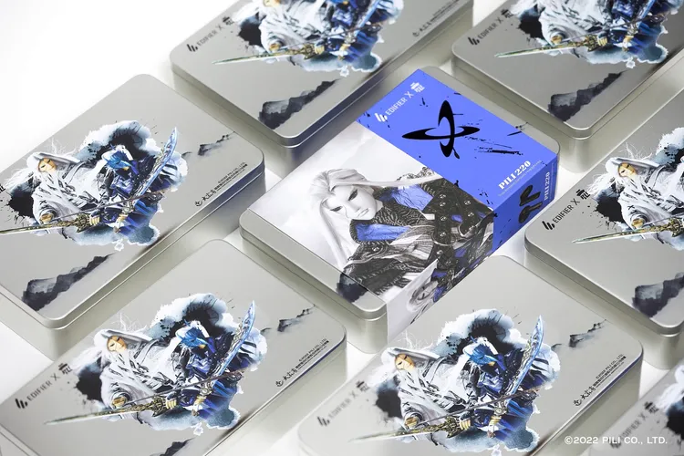 外盒以葉小釵的代表色加上其家徽呈現。業者提供