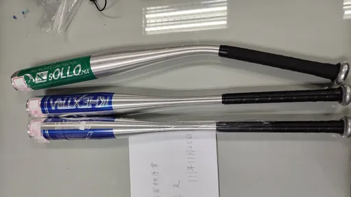 網路一句垃圾惱了她 女撂「球棒隊」台南殺到高雄!鋁棒砸車打到彎