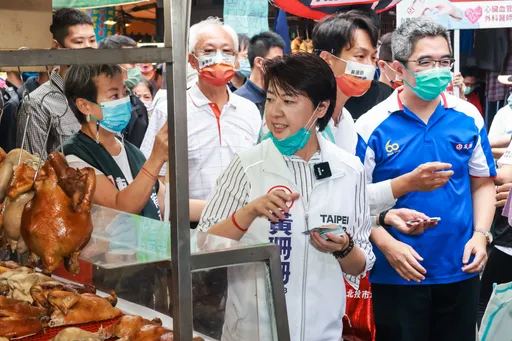 蔣萬安座車違停75分鐘 黃珊珊:候選人以身作則!該罰就罰