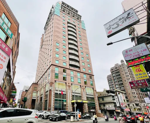 桃園三棟億級旅宿易主　投資人先收租養地再推案