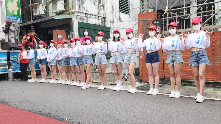 正妹軍團是現場嬌點。黃瑞娟攝