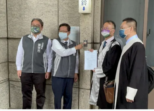 不忍了!鄭文燦狀告藍營加重誹謗罪 怒批最low選舉伎倆