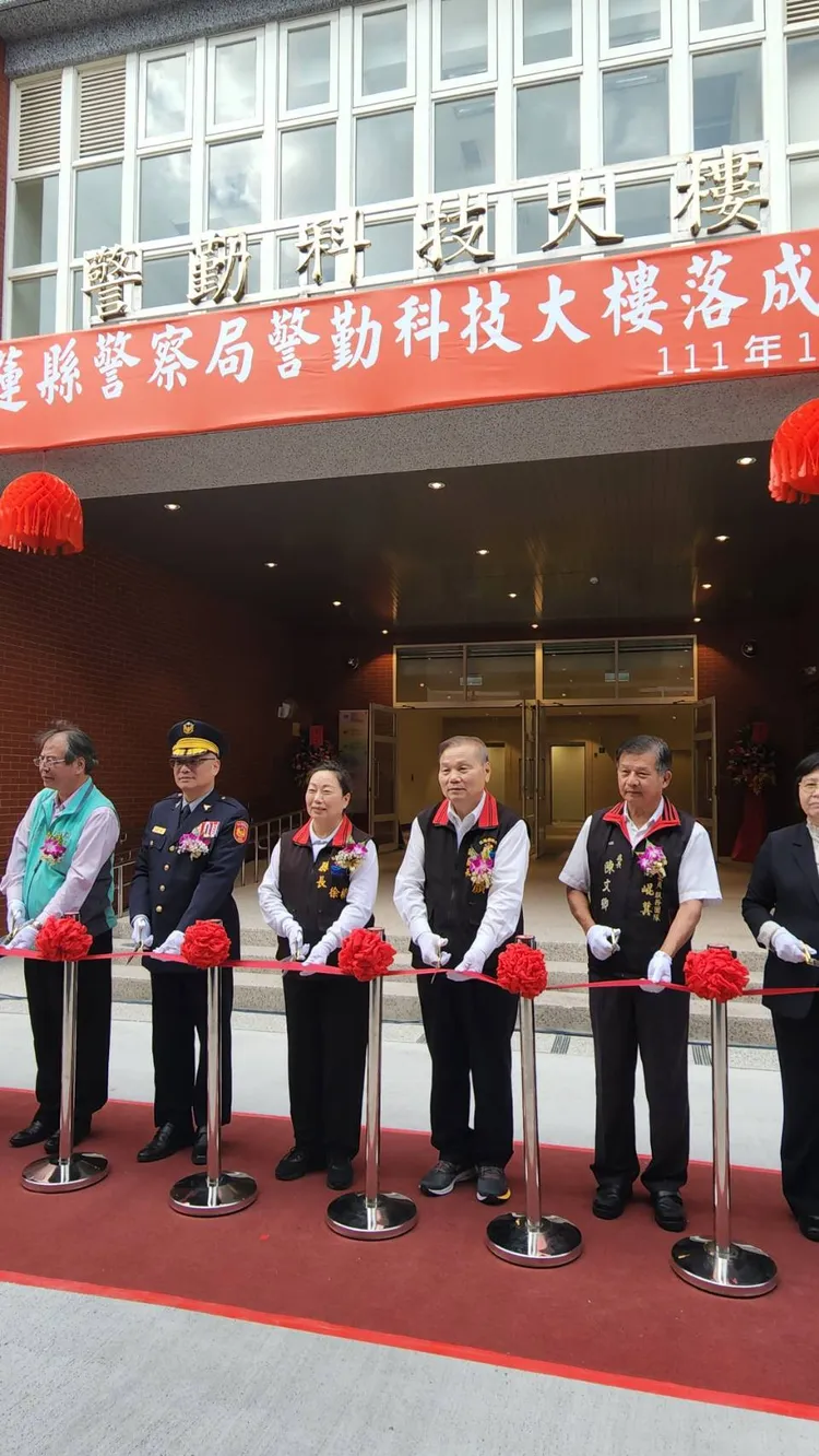 花蓮縣長徐榛蔚剪綵。黃瑞娟攝