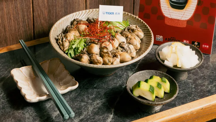 十平，粟香牡蠣釜飯。業者提供