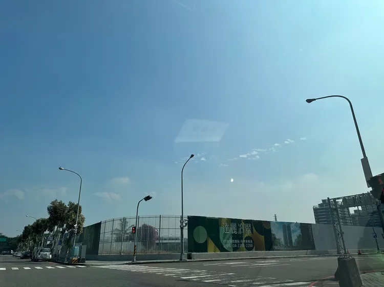 該區未來大案接棒登場。王鈞生攝