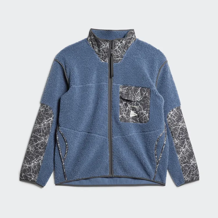 adidasTerrex x And Wander聯名運動外套，5490元。品牌提供