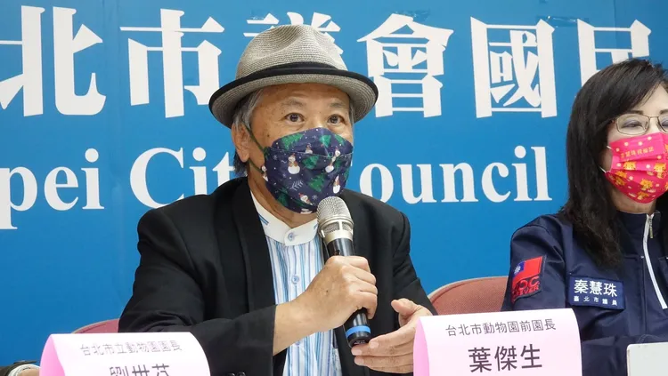 動物園前園長葉傑生認為團團能持續進食是正面發展。莊宗達攝