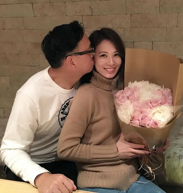 Melody跟商人吳育奇在2006年結婚至今感情如昔,但為了家庭,約會次數不如以往。翻攝melodykliu IG