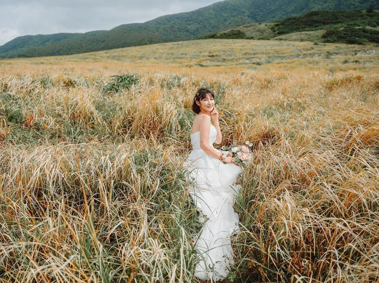 黃京葦如今對蘭嶼也有難以割捨的感情，還回到島上拍「閨密婚紗」。引自粉絲團嶼上急醫黃京葦