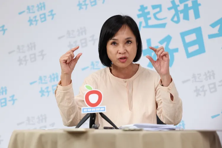 柯志恩談自己的選情。侯昌騰攝