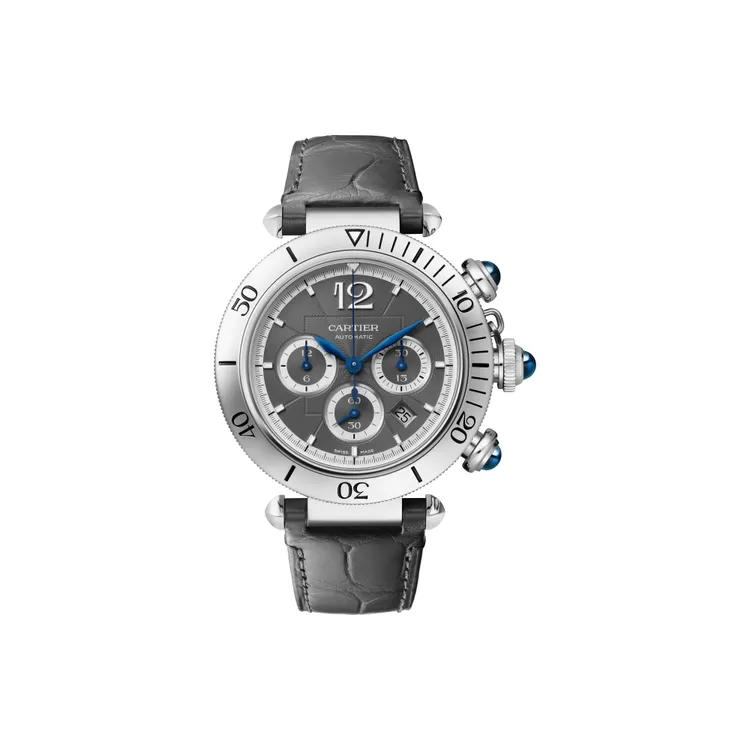朱軒洋選搭的卡地亞Pasha de Cartier腕錶，以為精鋼錶殼搭配灰色面盤設計，28萬9000元。品牌提供