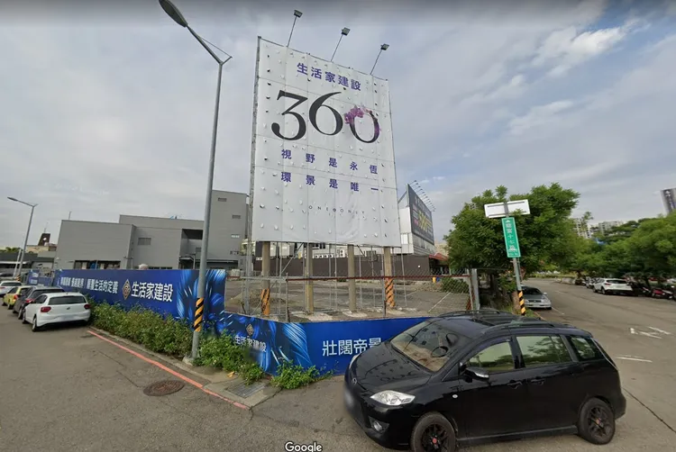 「生活家VISION 360」基地位於龍富17路與龍富18路口。翻攝畫面