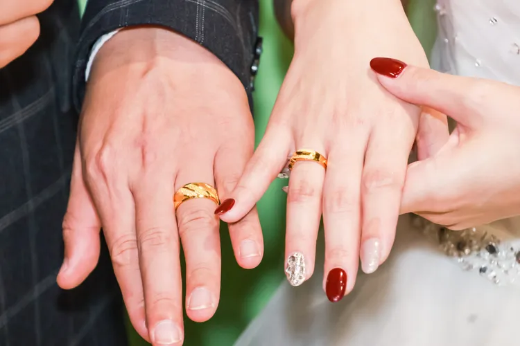 證婚儀式上交換的金戒指。趙世平攝