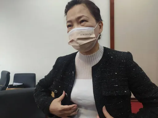 面板驅動IC業爆減薪 經長:廠商訂單減少但沒有裁員或無薪假