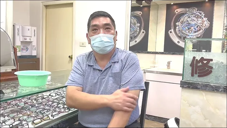 陳先生表示，3天前就看到廣告，覺得很特別，但不知道附近是否有心怡。陸運陞攝