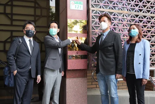 匿名爆料5立委養人頭黨工 不忍了!民眾黨團提告A先生