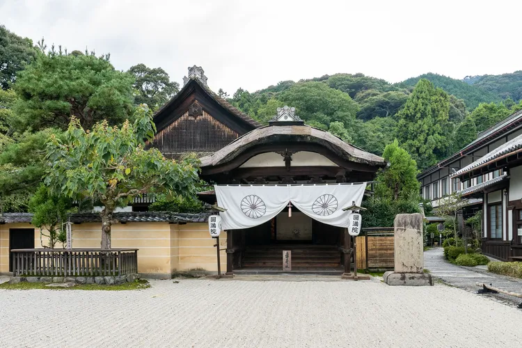 位在三井寺旁的「圓滿院」，約1,000年前由村上天皇的皇子悟円親王所創建。滋賀縣提供