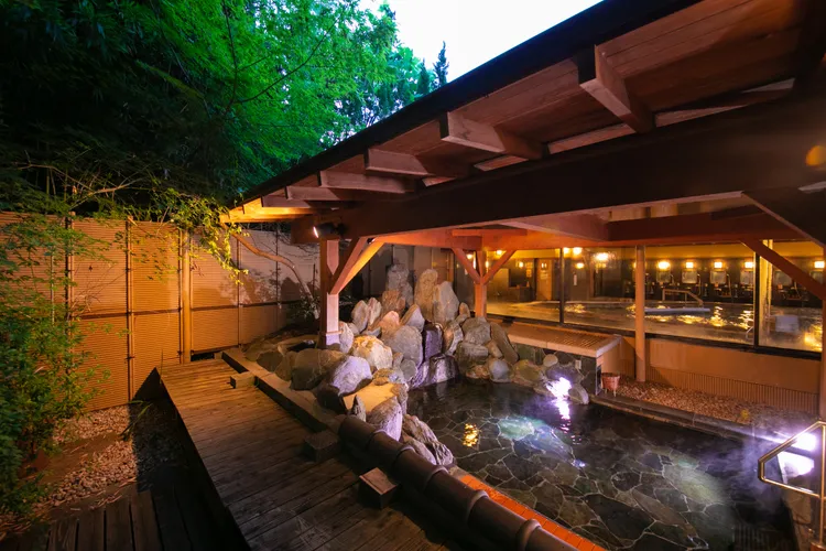 位在琵琶湖西側，擁有超過1,200年歷史的「雄琴溫泉」是滋賀縣最大的溫泉鄉。滋賀縣提供