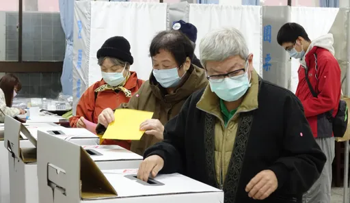 投票可戴候選人口罩? 李進勇:可能涉及助選