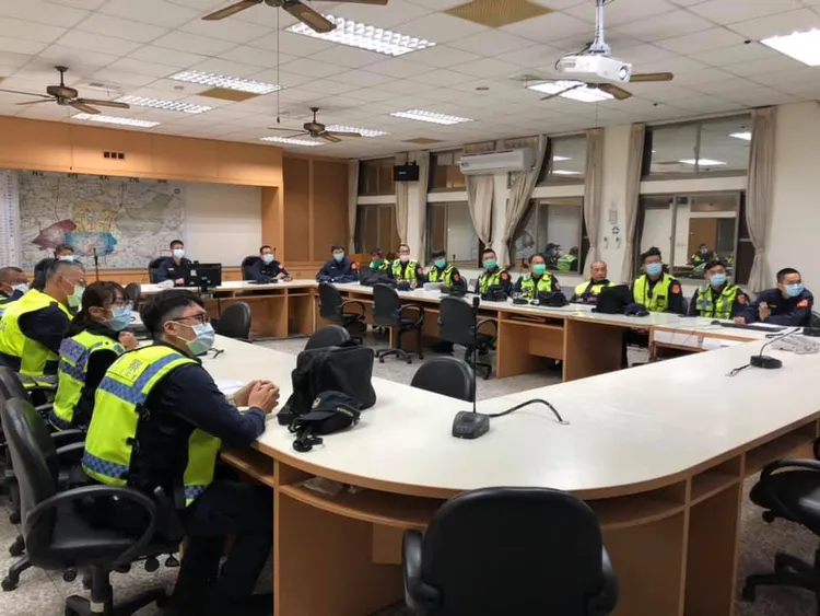 謝龍介以切身之痛提醒警方關切毒品案件。翻攝台南市政府警察局臉書