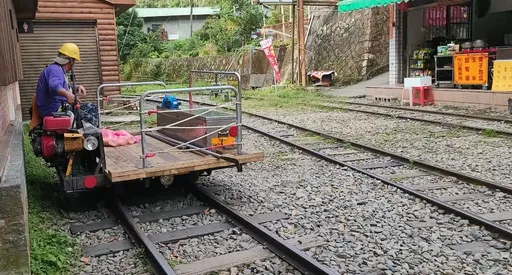 阿里山林鐵台車煞車失靈 巡軌員跳車保命!造成頭部撕裂傷