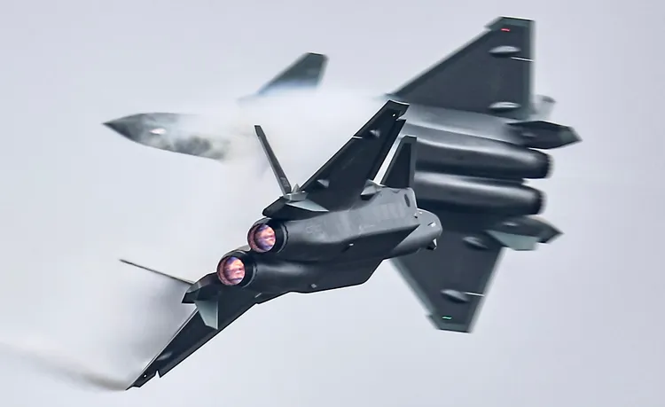 號稱中共空軍王牌戰機的殲20戰機。美聯社資料照片